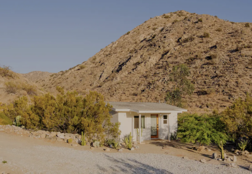 12 Awesome Off-Grid Airbnb Properties Across the U.S.