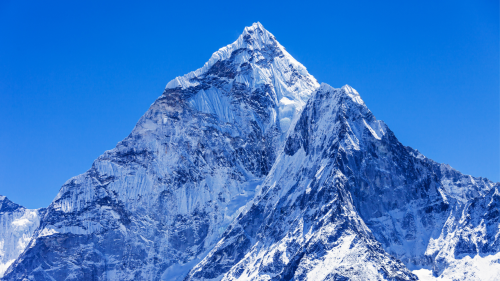 Sherpa Who Accompanied Bengal Climber Explains Why He Abandoned Him In Everest ‘Death Zone’