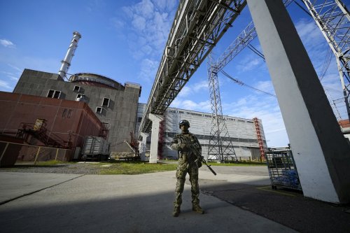 Countering Moscow’s claim, Ukraine says Russia shelled Zaporizhzhia power plant