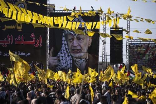 Tens Of Thousands Attend Rare Fatah Rally In Hamas controlled Gaza 