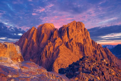 Understanding Sinai: The theological uncertainty principle