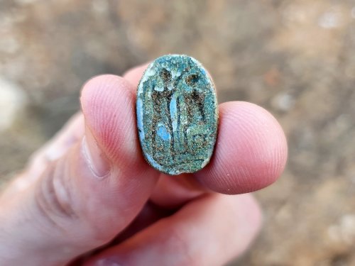 School field trip near Tel Aviv leads to discovery of 3,000-year-old scarab seal