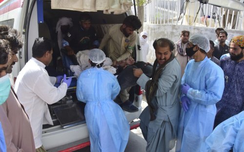 Over 50 killed, dozens wounded in suspected suicide bombing in Pakistan