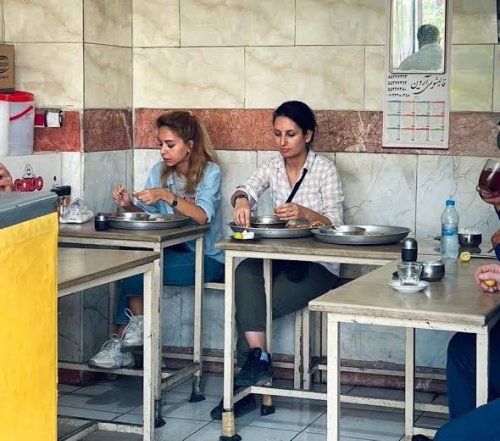 Iranian woman who went viral for eating breakfast without hijab arrested