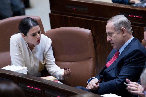 Poll shows Shaked’s Yamina winning 5 seats, capable of giving Netanyahu a majority