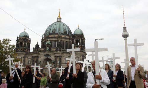 Germany scraps Nazi-era abortion law, just hours before US Supreme Court ruling