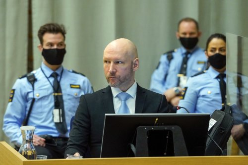Still ‘a very dangerous man’: Prosecutors reject parole for Norway mass killer