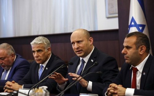 Bennett vows ‘we won’t give up,’ after losing Knesset majority