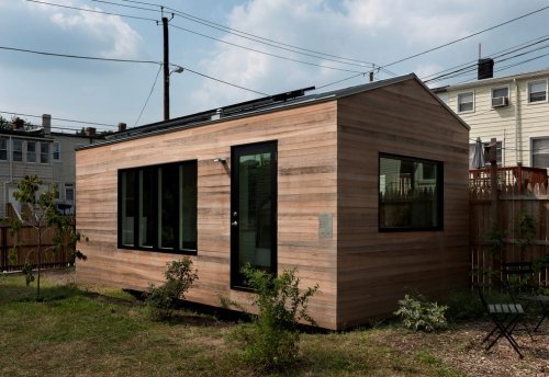 He Designed And Built A Modern 210 Sq. Ft. Tiny Home: Minim Home