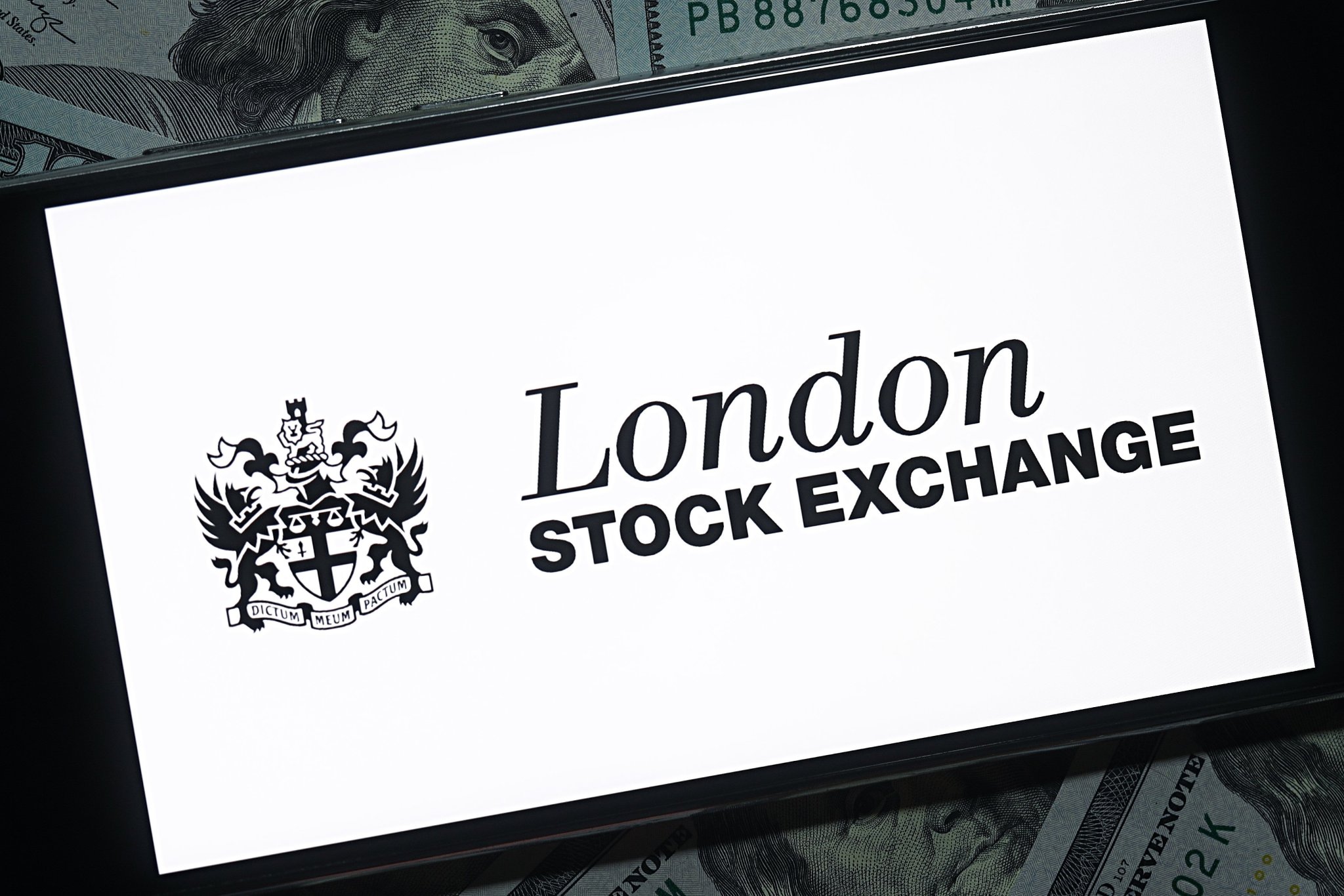 London Stock Exchange Tries Blockchain for the First Time, and Pulls It Off