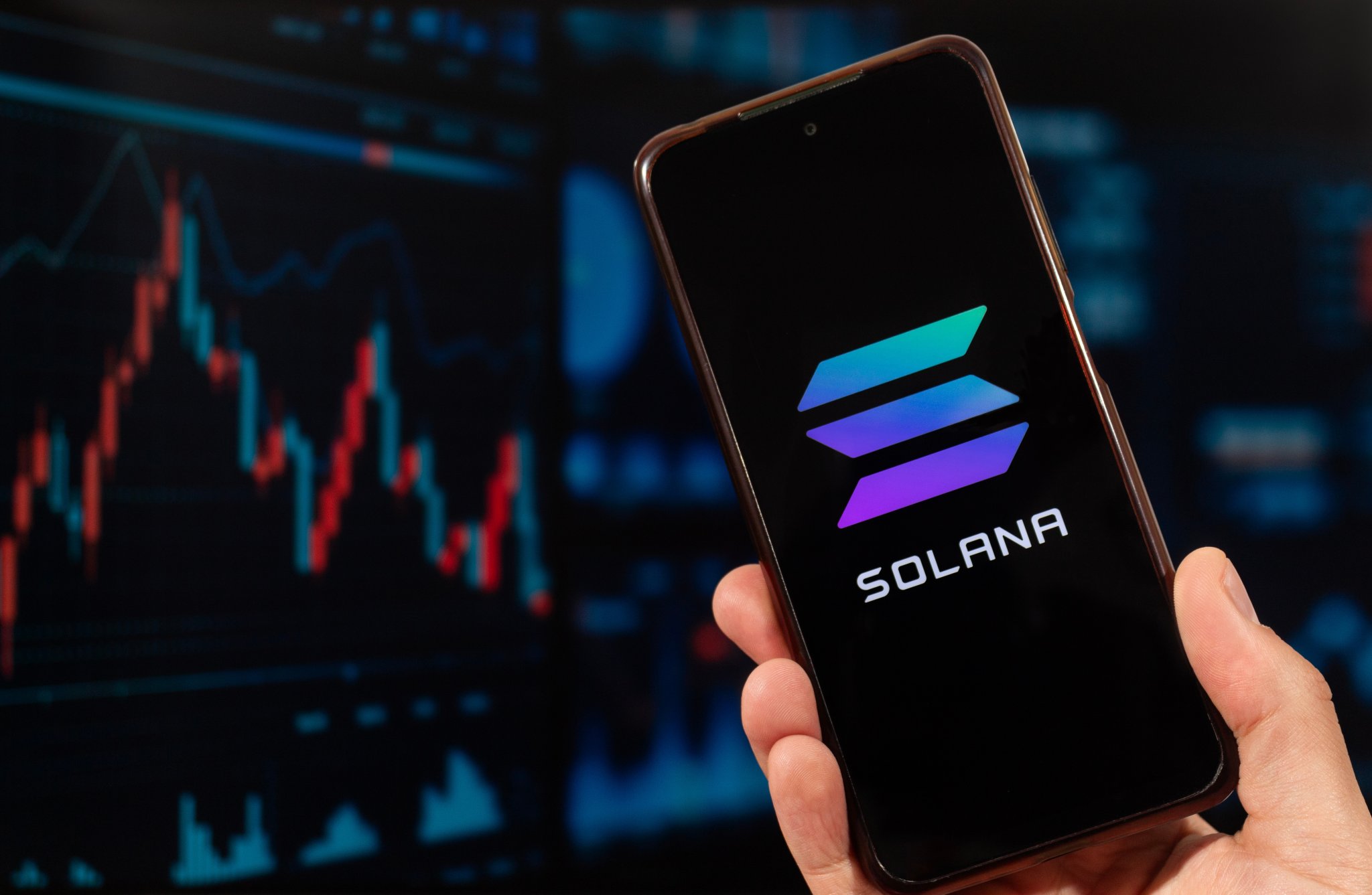 Solana Price May Freefall to $42 as H&S Pattern Leaves ‘Nothing but Air Until $30,’ Says Analyst