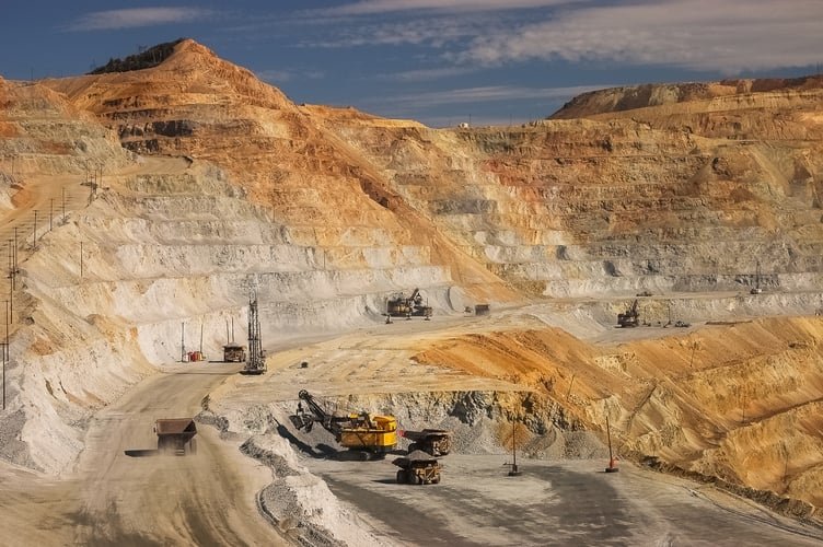 Ardea Resources Updates Director’s Interest with New Performance Rights