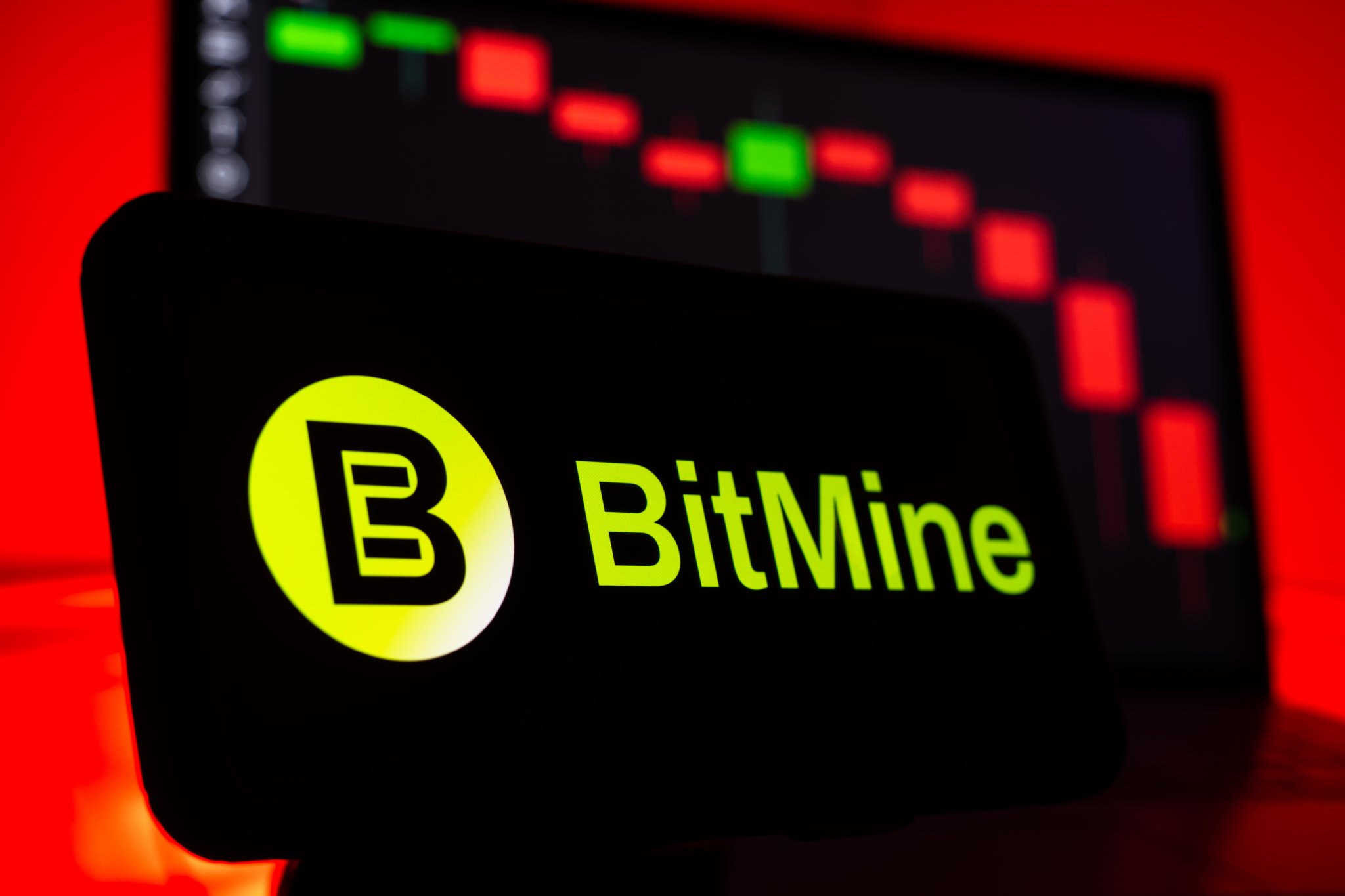 BitMine Stock Gets Dragged Down Further as Tom Lee Grabs 35,000 More ETH