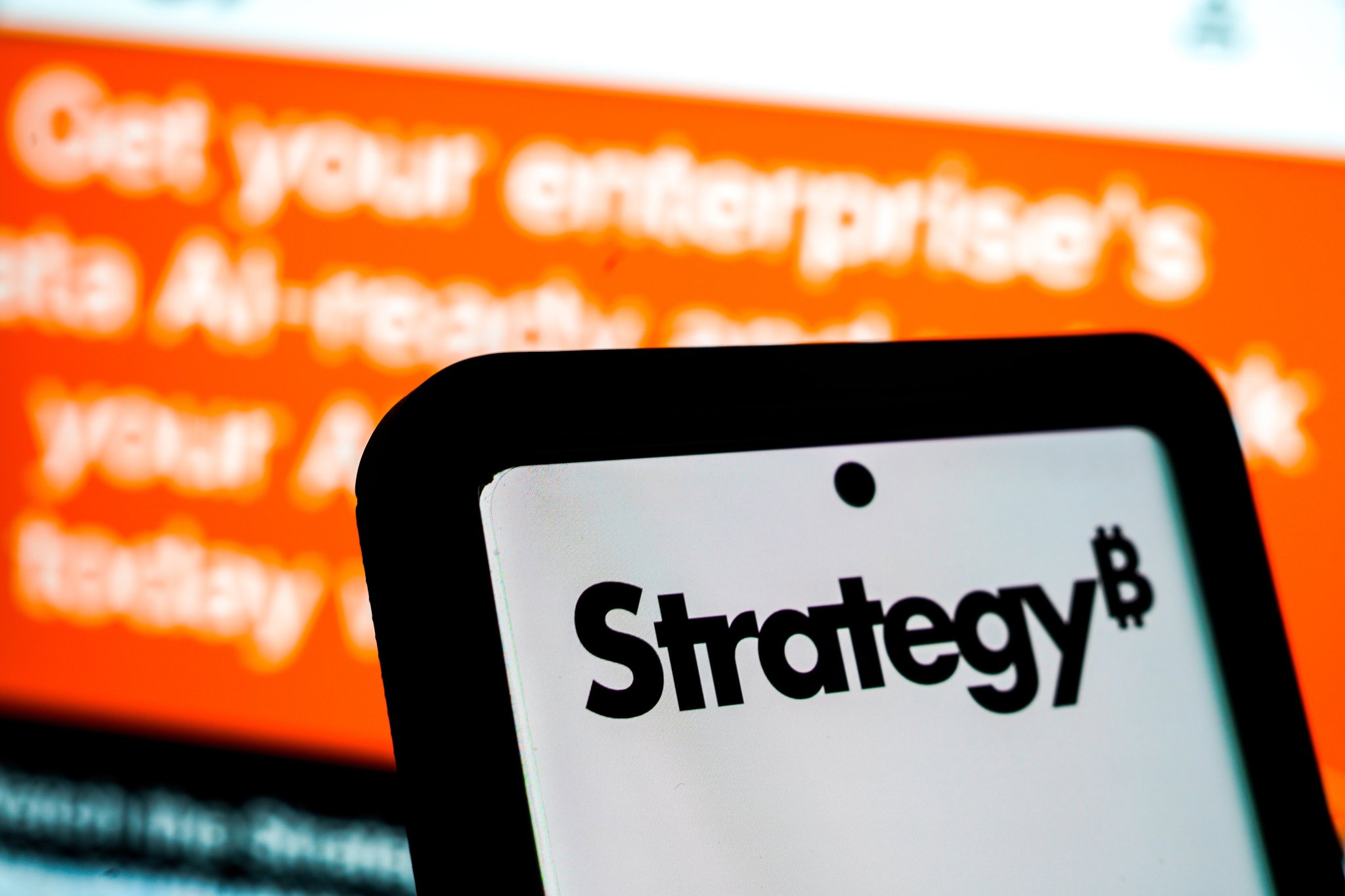 Strategy Is About to Report Q1 Earnings. Options Traders Expect an 8.07% Move in MSTR Stock