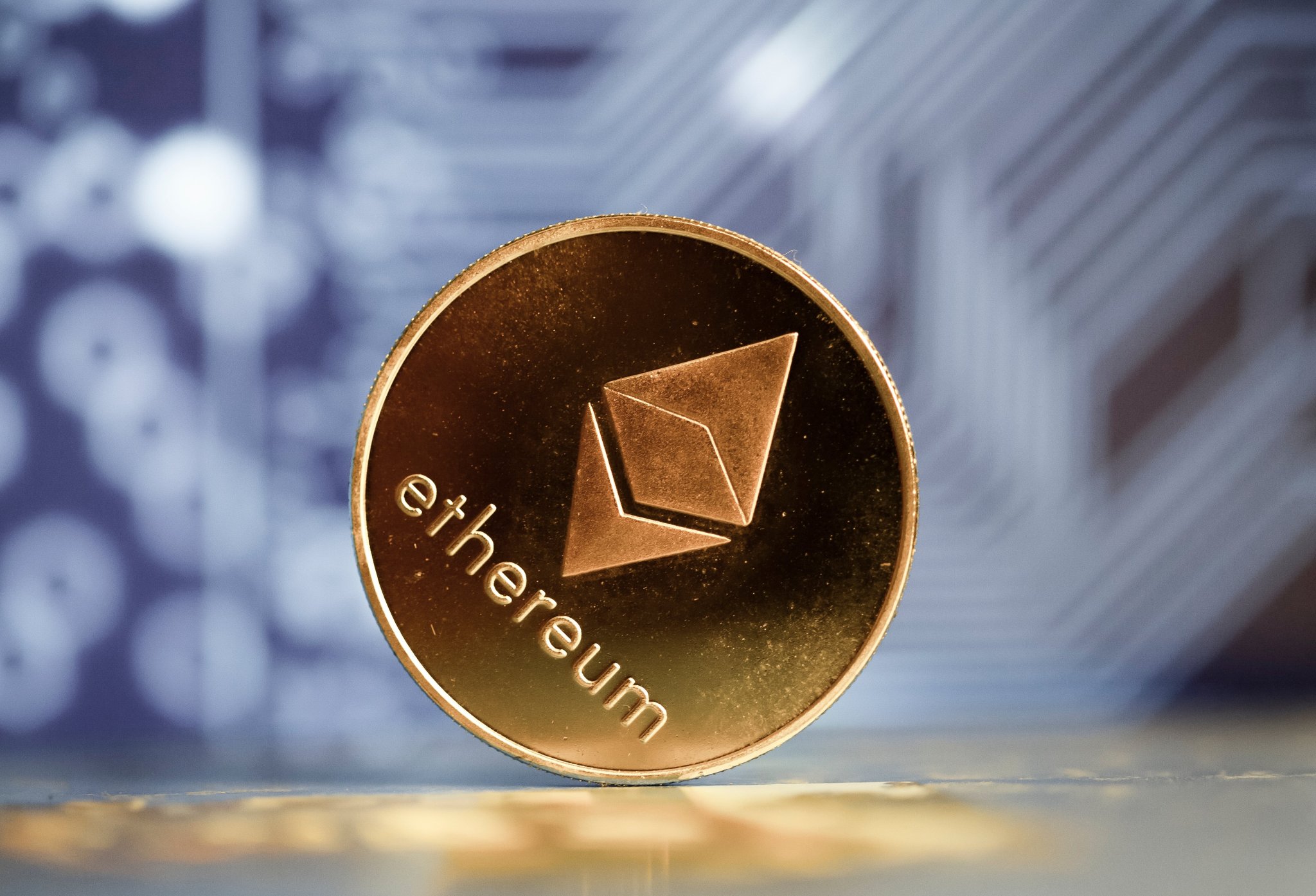 Ethereum $250,000 Prediction Smashes Bitcoin and Gold as ‘Dead Capital’