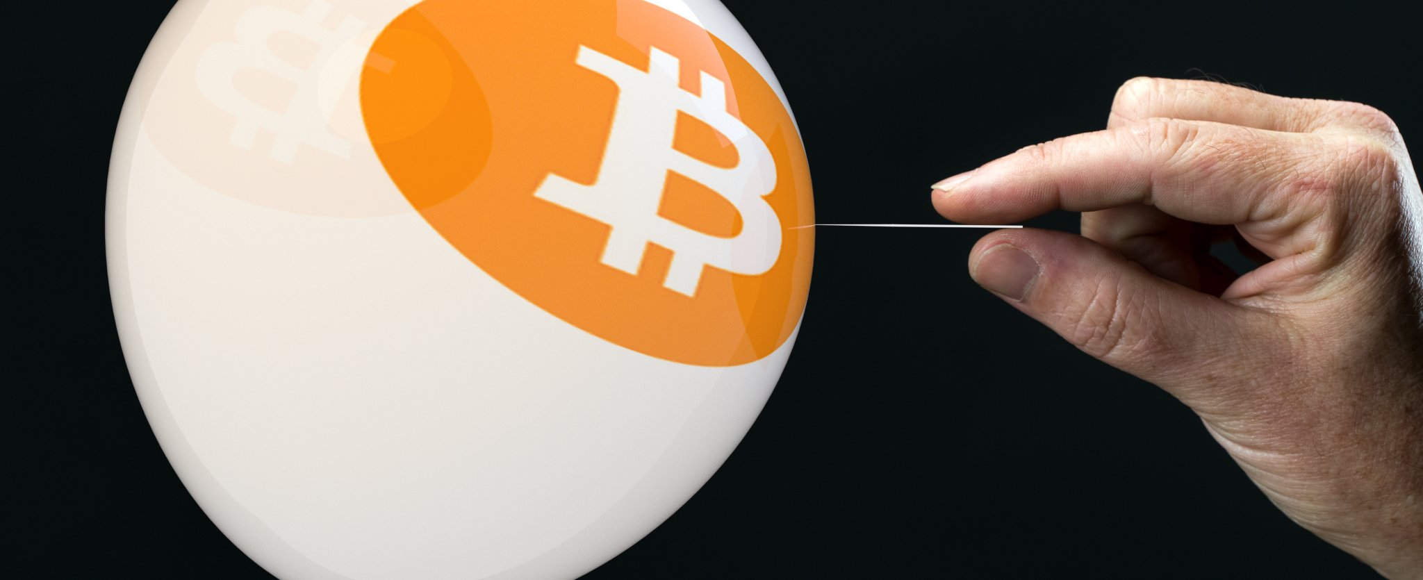 Peter Schiff Trashes Michael Saylor for Comparing BTC To Cash-Flowing Manhattan Skyscrapers