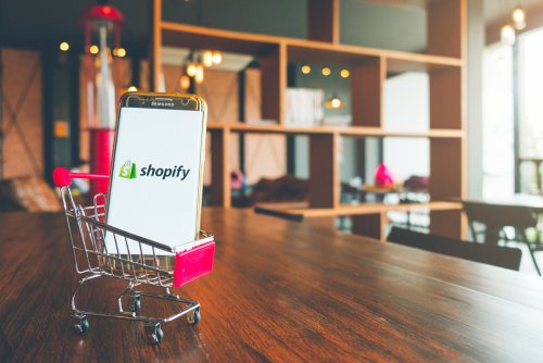 Why are Investors Cautious About Shopify Stock?