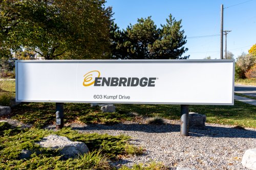 Enbridge Stock (TSE:ENB): Is Its 6.7% Dividend Yield Worth It?
