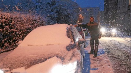 Schneefall sorgt für schwierige Straßenverhältnisse in und um Gera
