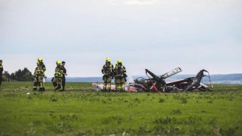 Behörde: Ermittlungen nach schwerem Flugzeugunglück werden langwierig