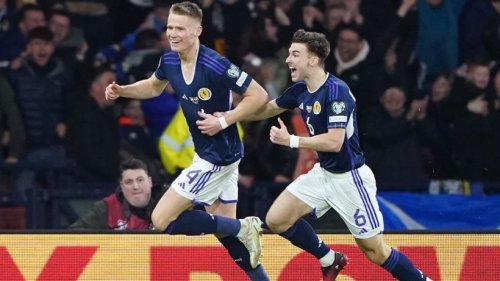 Spanien verliert unter neuem Trainer - Dämpfer für Kuntz