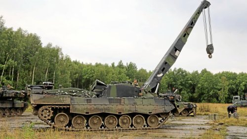 Neuer Kampfpanzer wird in Bad Frankenhausen vorgeführt