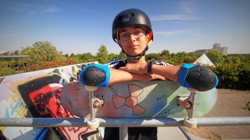 Sägen, pressen, sprühen – Bad Langensalzaer Jugendliche bauen Skateboards