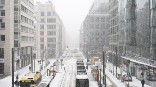 Schnee und Eis: Was gilt, wenn ich zu spät zur Arbeit komme?