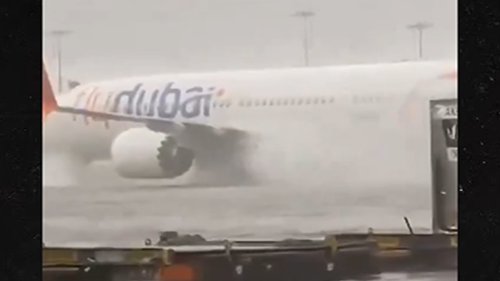 Dubai Airport Massive Flooding Turns Planes into Watercraft
