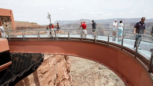 Grand Canyon Man Falls to His Death from Skywalk | Flipboard