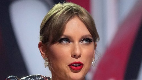 Taylor Swift Fans Outraged Ticketmaster Cancels Public On-Sale For Eras ...