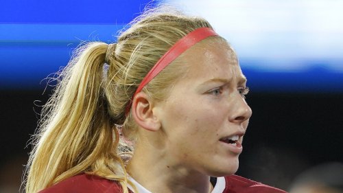 Katie Meyer Stanford Soccer Star Dead At 22