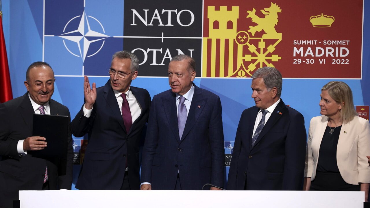 La Nuova Nato Flipboard