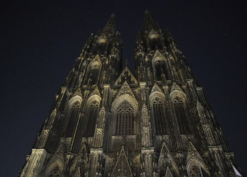 „Earth Hour“ 2023 in Köln: Dom und andere prominente Gebäude bleiben dunkel
