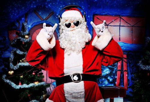 Weihnachtslieder: Mit diesen Christmas-Songs bleibt Santa auf ein Bier und etwas Bacon