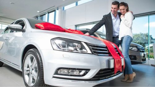 Los coches nuevos son hoy un 30% más caros que en 2019 y sólo el 12% de españoles con sueldo medio puede acceder a ellos sin endeudarse