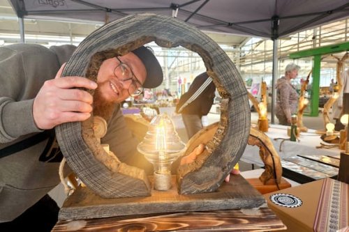 Delitzsch: Handgemachtes auf dem Hallenflohmarkt