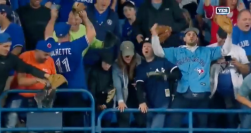 Blue Jays Fan Drops Ball Trying To Catch Aaron Judges 61st Home Run