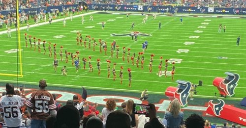 Empty NRG Stadium a 'weird' atmosphere for Texans game