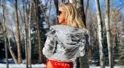 Chiefs Heiress Gracie Hunt Wore Very Revealing Bikini In The Snow To ...