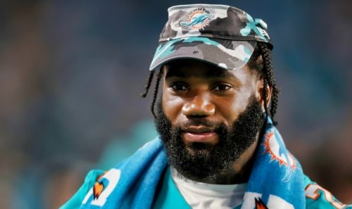 dolphins-xavien-howard-releases-text-messages-firing-back-at-herpes-lawsuit-from-woman-pics