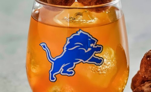 Detroit Lions Are Serving This Disgusting Drink To Their Fans During Thanksgiving Game vs. Bills (PIC + TWEET)