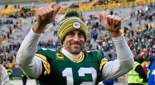 Two Teams Believed To Be Very Real Possibilities For Aaron Rodgers In 2023, According To NFL Execs