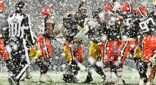 PHOTO: NFL Fans Are Losing Their Minds Over “The Most Football Picture Ever Of Football” From Browns-Steelers Snow Game That Couldn’t Have Been More “Perfect”