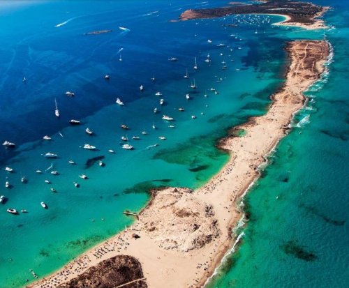 Dodici spiagge del Mediterraneo da vedere almeno una volta nella vita