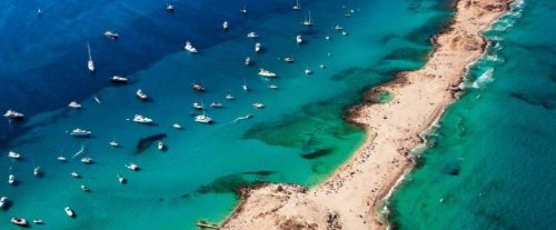 Dodici spiagge del Mediterraneo da vedere almeno una volta nella vita
