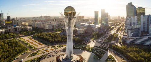 Con il Touring in Kazakistan, il “grande” sconosciuto: un viaggio con i nostri esperti