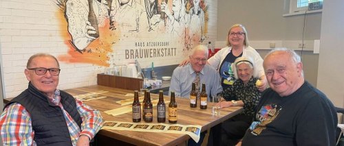 Projekt im Altersheim: Rentner brauen Bier