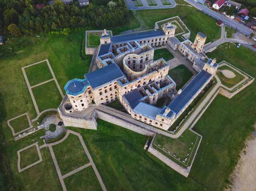 These Polish Castles Will Make You Rethink Your Next European Trip