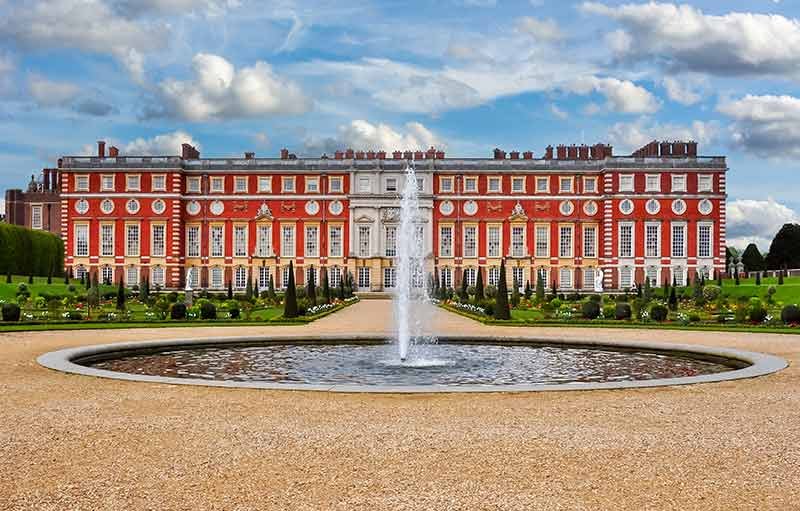 London Landmarks Every First-Time Visitor Must See